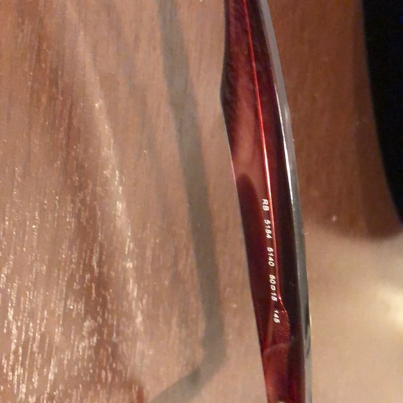 Optical glasses - Picture 3 of 3